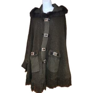 Nwt Mode Lia‎ Brown Woven Sleeved Poncho With Fur And Gem Stones OS